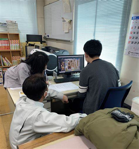 熊本 YMCA 学院の1年生が職場体験で来ています。